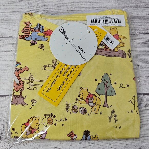 NIB Little Sleepies Winnie The Pooh Two Piece Pajama Set Size 7/8 - Picture 1 of 3